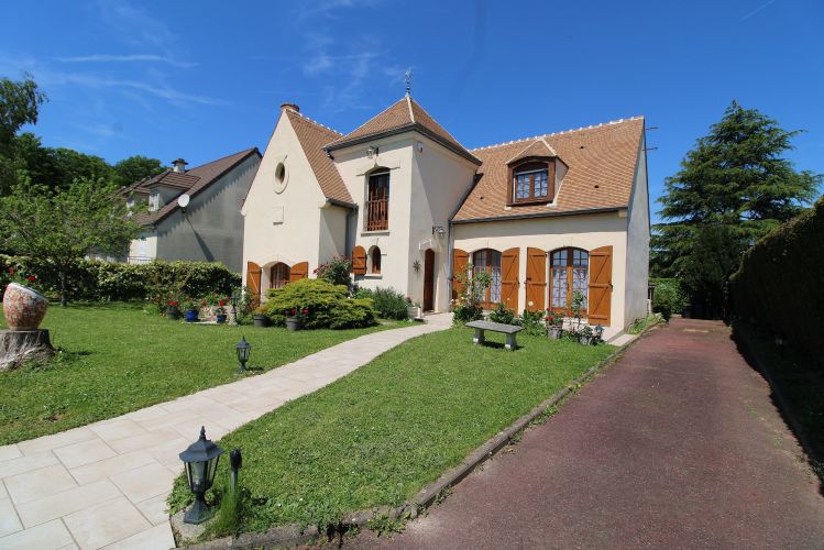 maison 7 pièces en vente sur VER SUR LAUNETTE (60950)